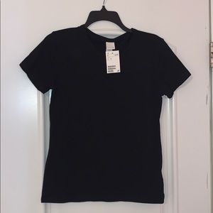 H&M short sleeve top!